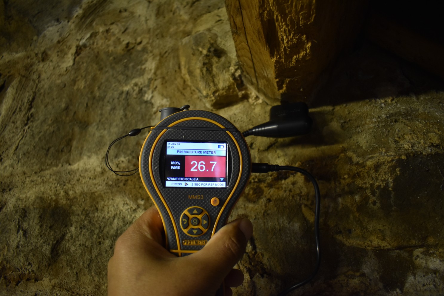 measuring the Moisture in wood
